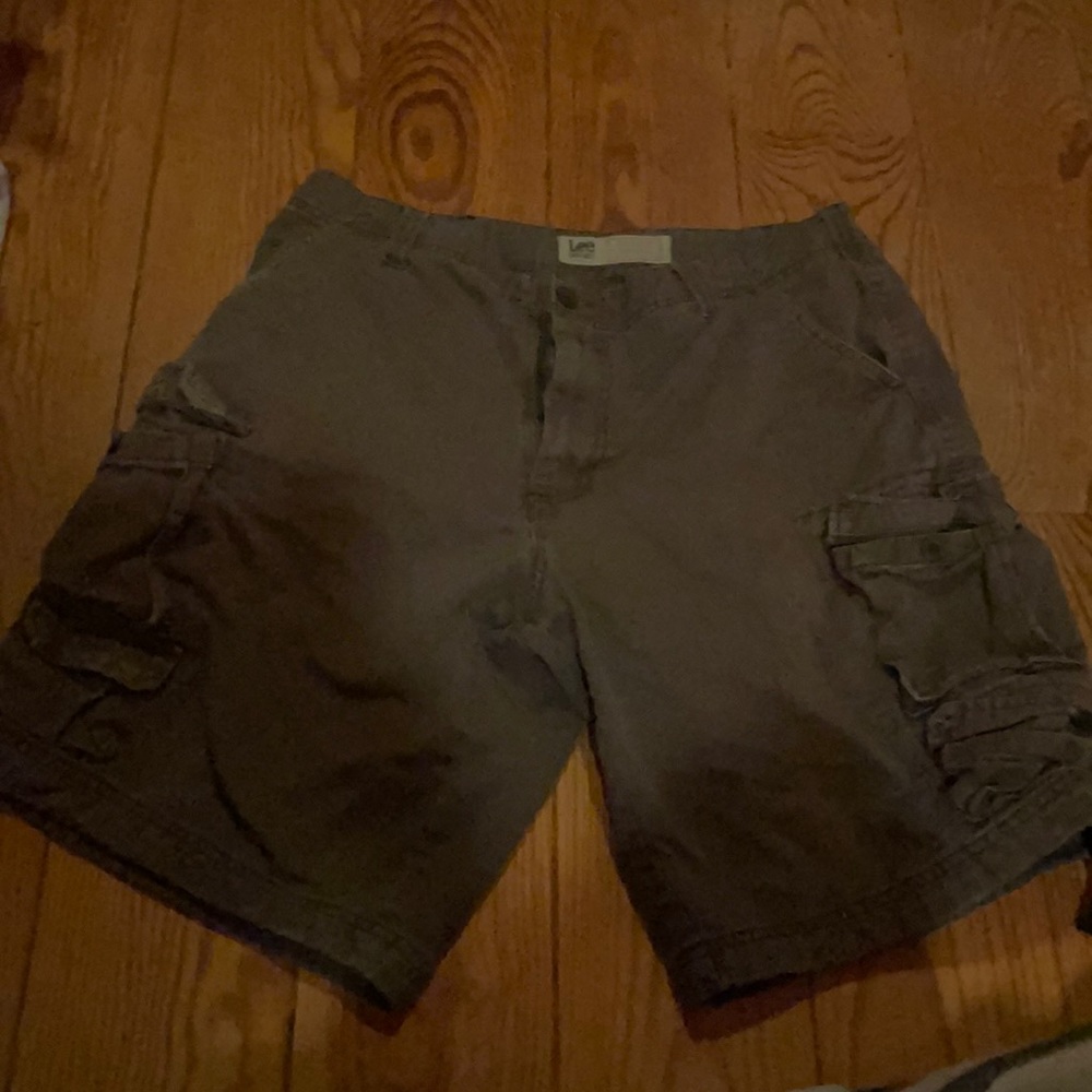 Men's Lee brown cargo shorts